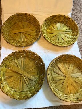 Handwoven Natural Bamboo plate holders- Set of 4